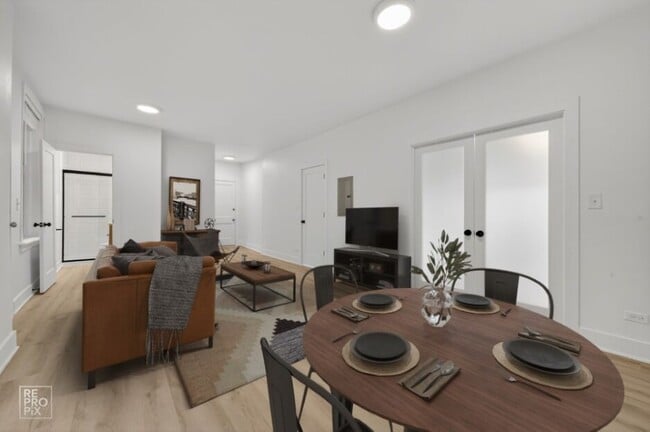 Photo - 6977 N Bell Ave Unit 3