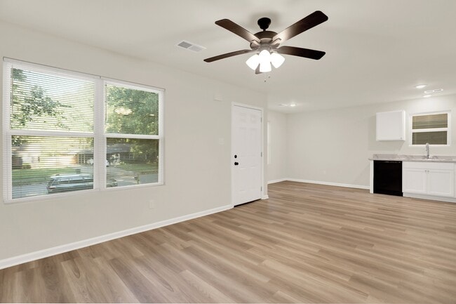 Photo - 5104 Breckenwood Dr