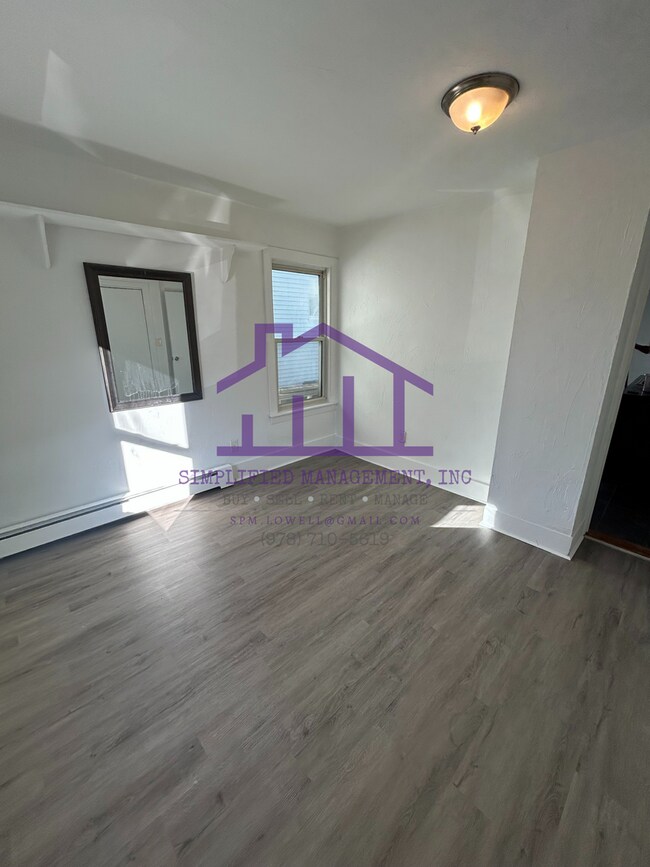 Photo - 221 Regan St Unit 1