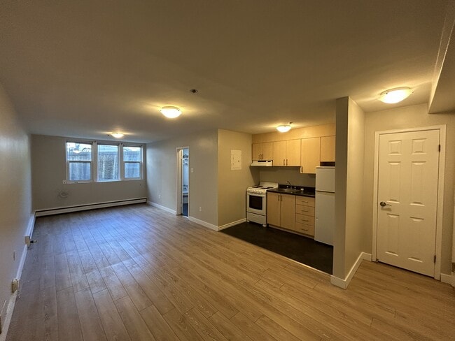 Photo - 6411-6411 South St Unit 3
