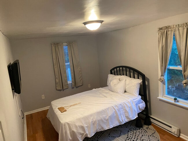 Photo - 130 Bartram Ave