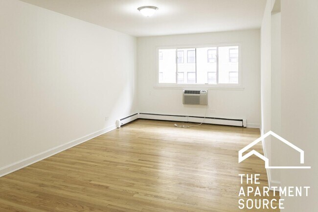 6211 N Kenmore Ave Unit 304