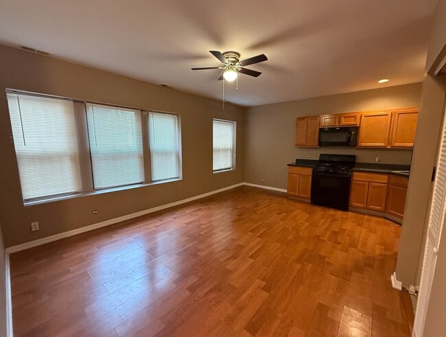 Photo - 1904 E 79th St Unit 2nd Floor