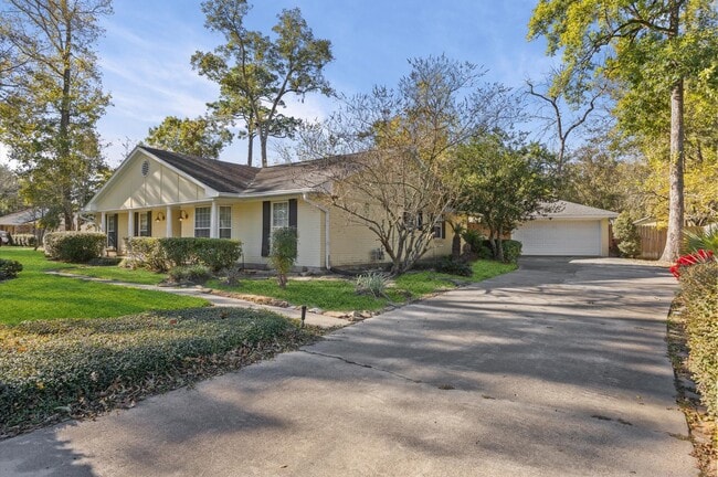 Photo - 25 Little John Ln