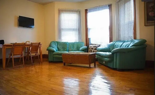 Photo - 38 Linden St Unit 14