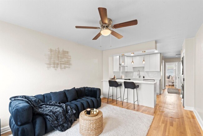 Photo - 4930 Kemper Ave