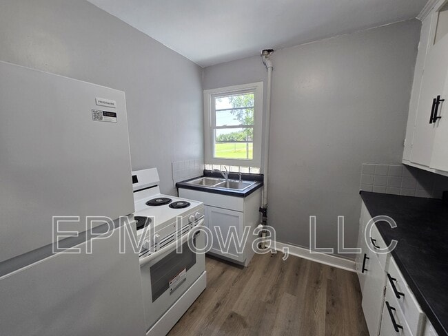 Photo - 2214 Idaho St