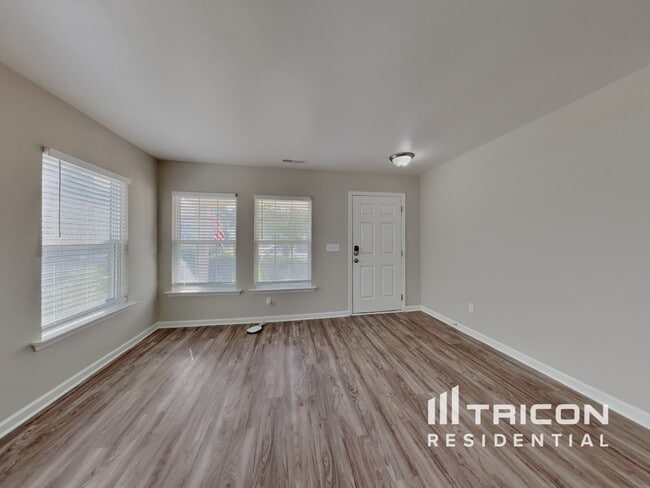 Photo - 3100 Cynthiana Ct