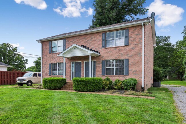 Photo - 132 N Tarver Ave