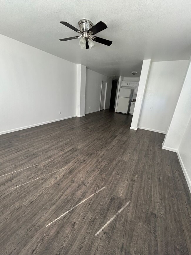 Photo - 1748-1750 Garden Apartamento Unidad 1750 S Garden Street