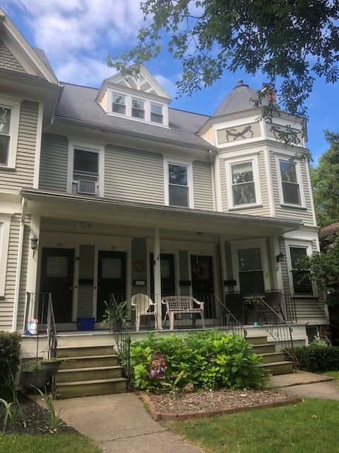 Photo - 87 S Washington St