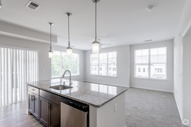 3 BR, 2 BA - 1,365 SF