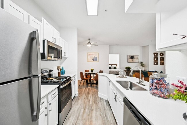 Photo - Stone Cliff Apartments