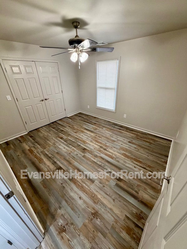 Photo - 306 S Elm Ave