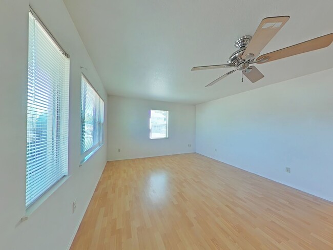 Photo - FALL SPECIAL ~ $1150 OFF FIRST MONTH RENT