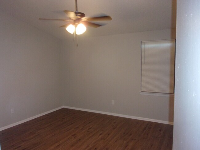 Photo - 4512 Neely Rd