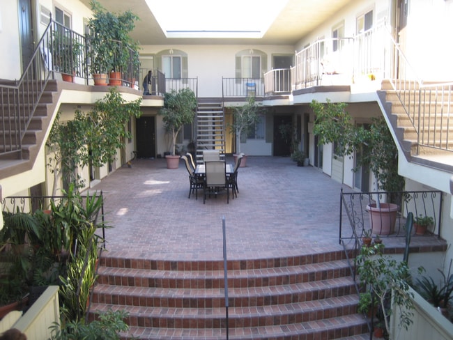 Photo - 127 S Adams St Unit 18