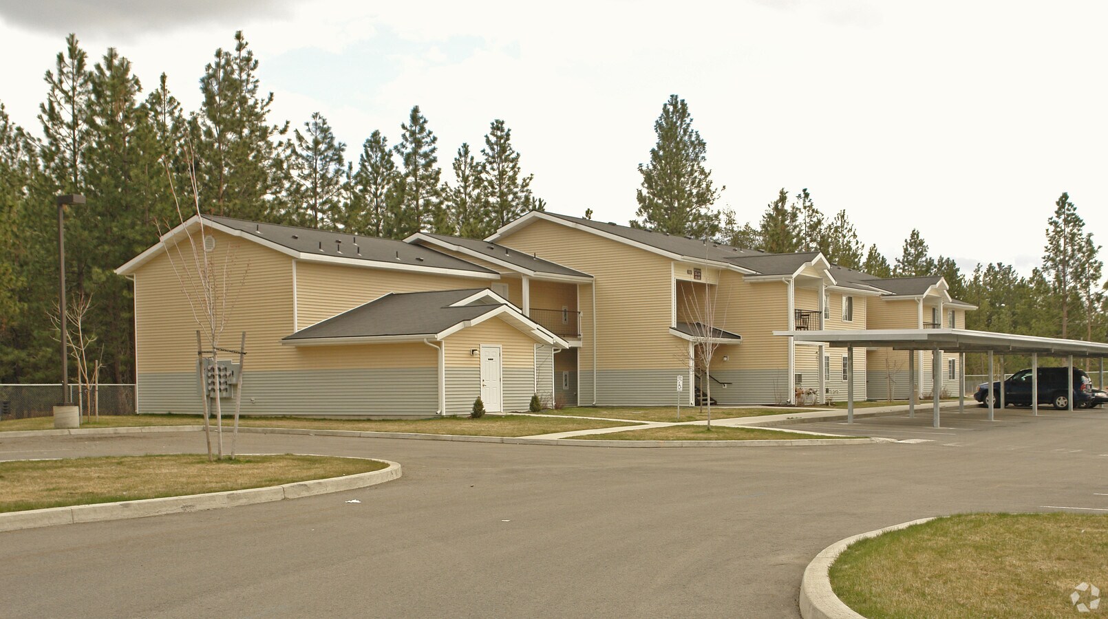 Photo - Kathleen Corners Apartments