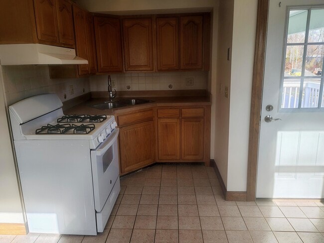 Photo - 40 Beaver Brook Rd Unit #3