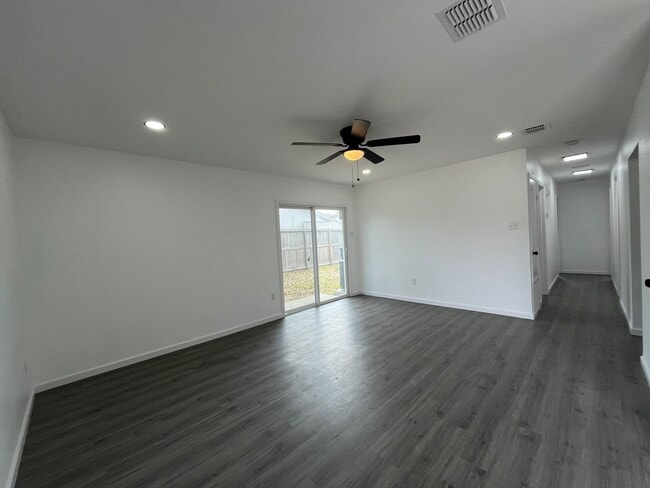 Photo - Award Winning Flour Bluff School District!!