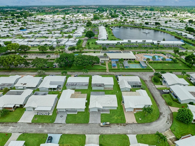 Photo - 520 SW 18th St