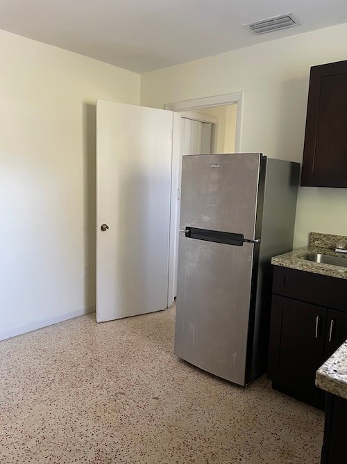 Photo - 2815 SW 37th Ct Unidad 2