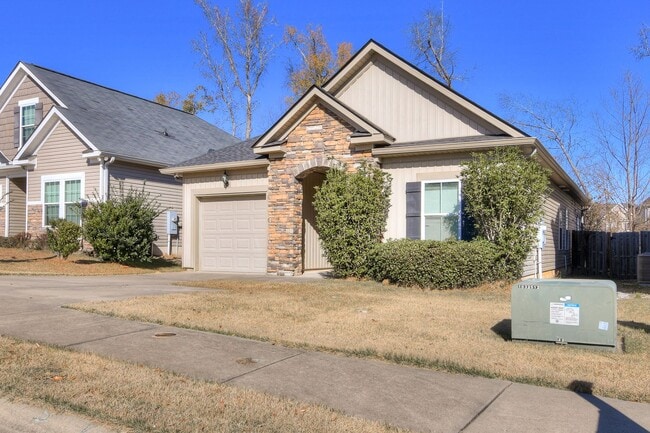 Photo - Updated 3 Bedroom 2 Bathroom Canterbury Farms