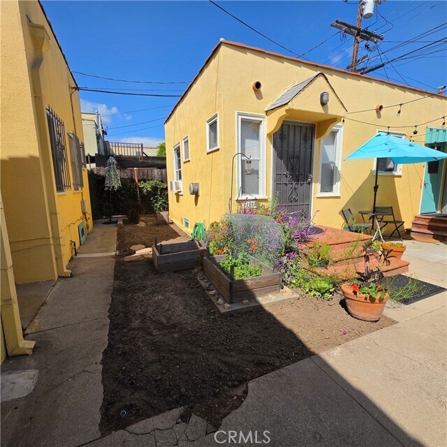 Photo - 1950 S Palm Grove Ave