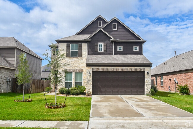 Building Photo - 14643 Twilight Knoll Trl Rental