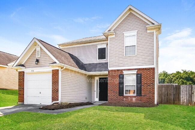 Photo - 734 Aberdeen Glen Pl