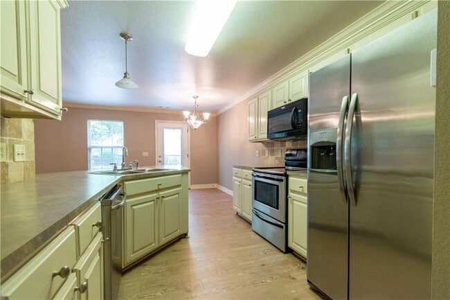Photo - 2110 E Cinnamon Way