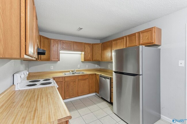 Photo - 1506 Toll Gate Rd SE