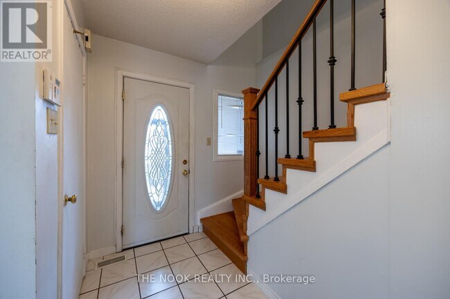 Photo - 606 Cobblehill Dr