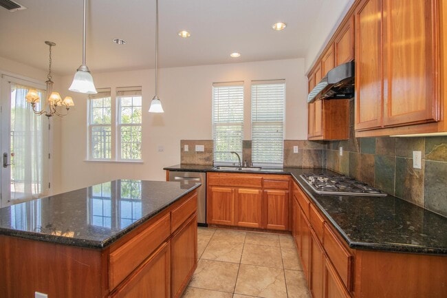 Photo - 4 Bedroom 3 Bathroom House | AMSI | Alexandr Metlinski