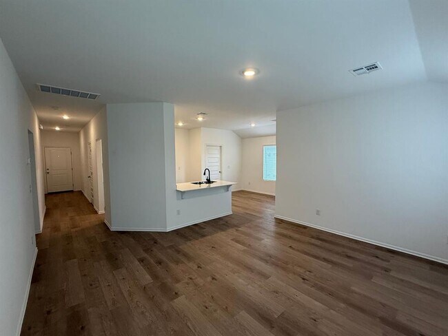 Photo - 644 SW 11th St House