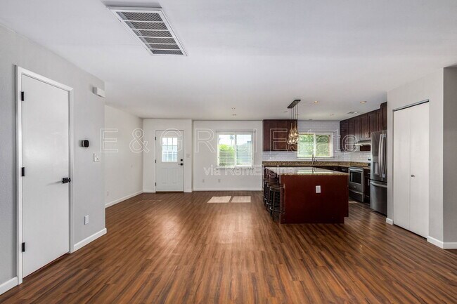 Photo - 4508 N 15th Ave