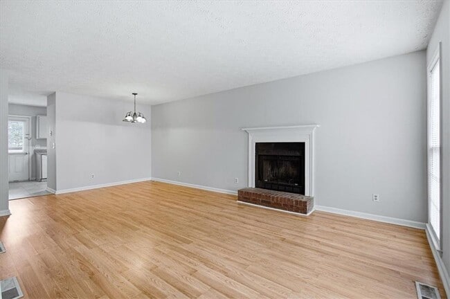 1337 Sweet Pine Dr