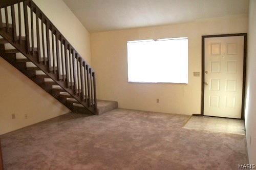 Photo - 822 White Oak Dr