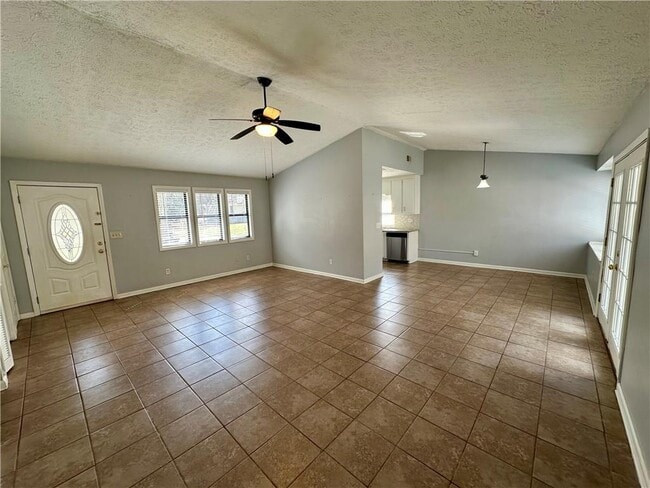 Photo - 4668 Emerald Willow Dr