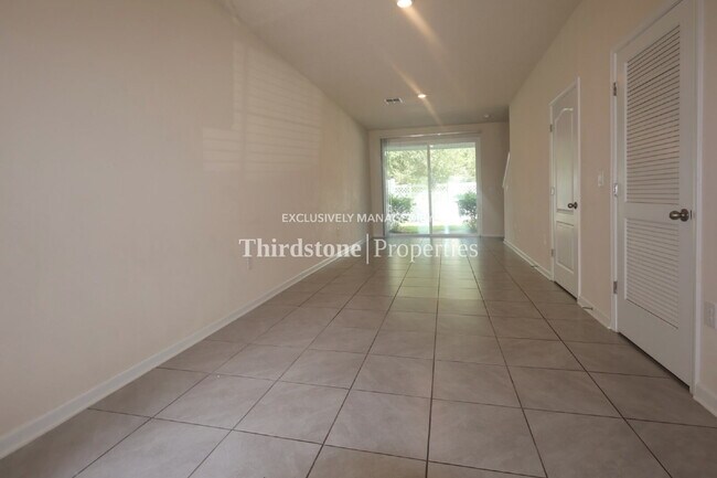 433 Running Wds St