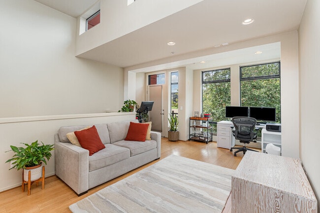 Photo - 1816 11th Ave