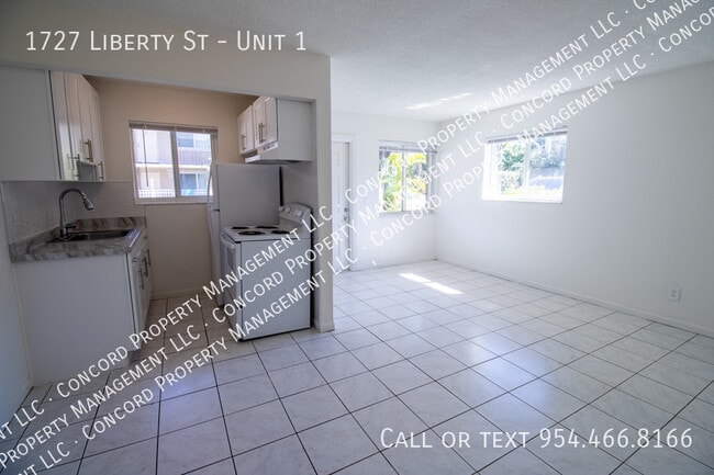 Photo - 1727 Liberty St Apartamento Unidad 1