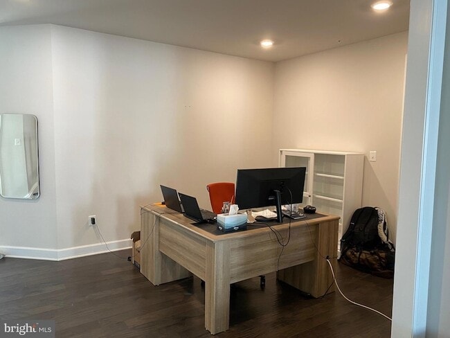 Photo - 730 Quarry Point Rd