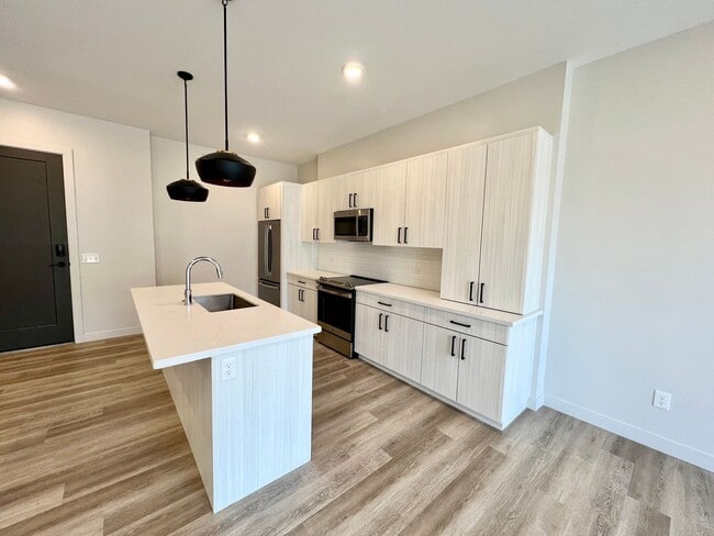 Photo - Stunning Condo on West Side of Manhattan!