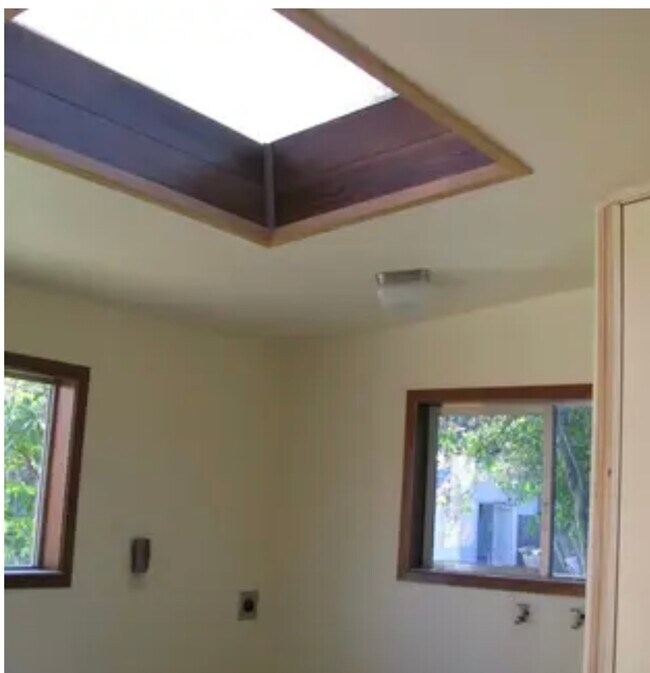 1338 Poplar St House House Rental in Santa Rosa, CA