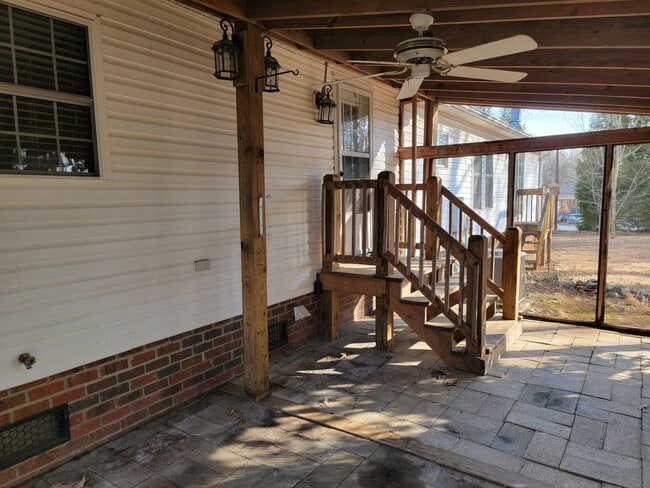 Photo - 3 Bedroom 2 Bathroom House