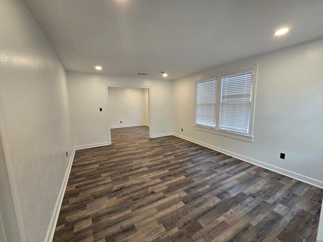 Photo - 2145 N 38th St