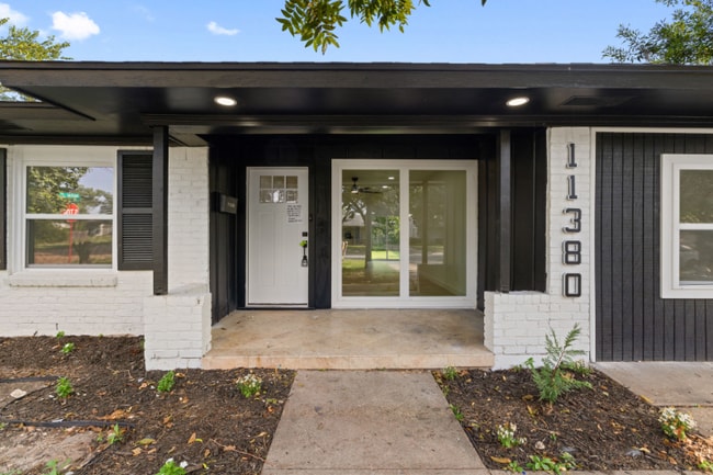 Photo - 11380 Lanewood Cir