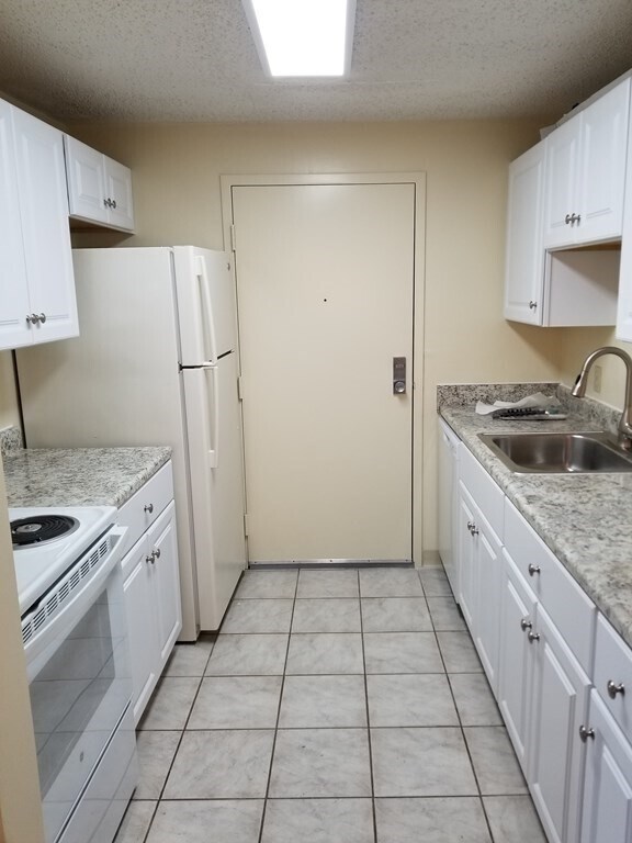 Photo - 46 Silver Hill Ln Unidad 10