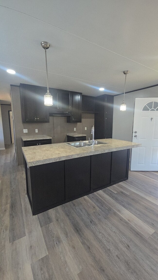 Photo - 1120 N Vista Dr